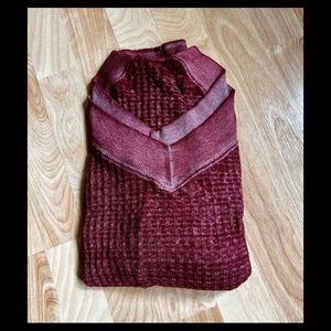 We the free v neck top